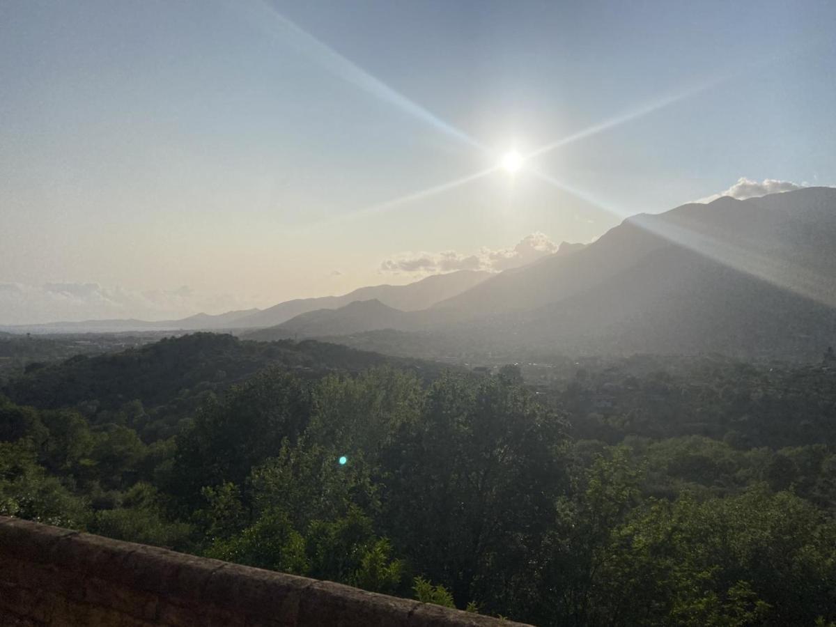 مينتورنو Villa Cipriano المظهر الخارجي الصورة